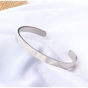 New Classic Simple Men Bracelet Open Adjustable Glossy Stainless Steel Bracelet